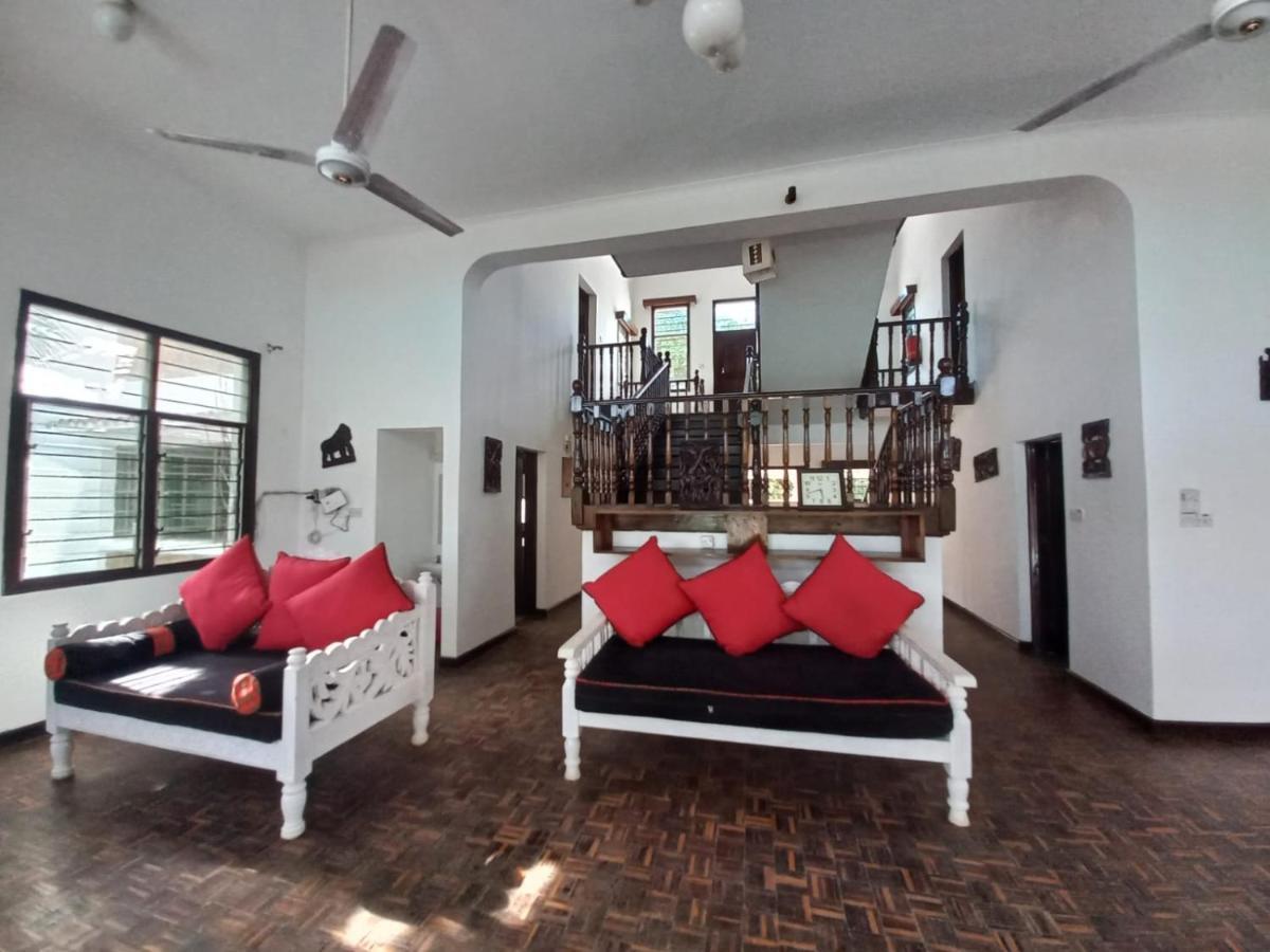 Maasai Villas Момбаса Экстерьер фото