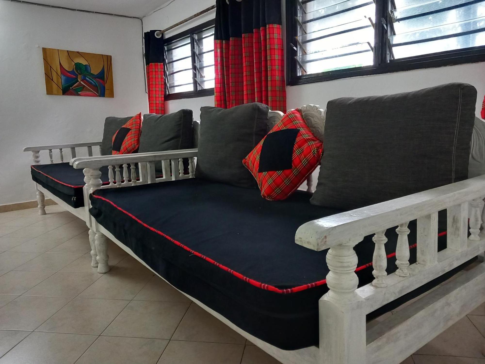Maasai Villas Момбаса Экстерьер фото