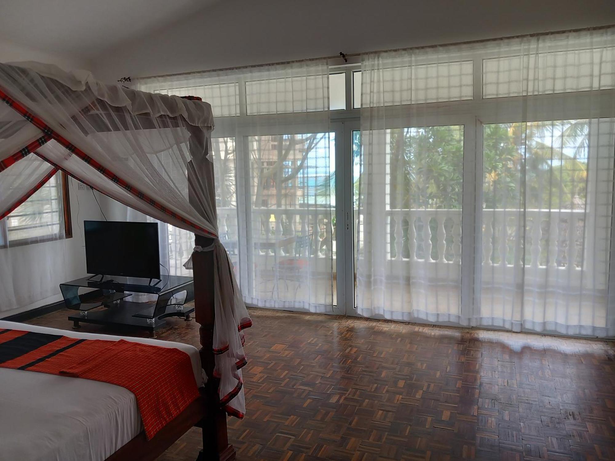 Maasai Villas Момбаса Экстерьер фото